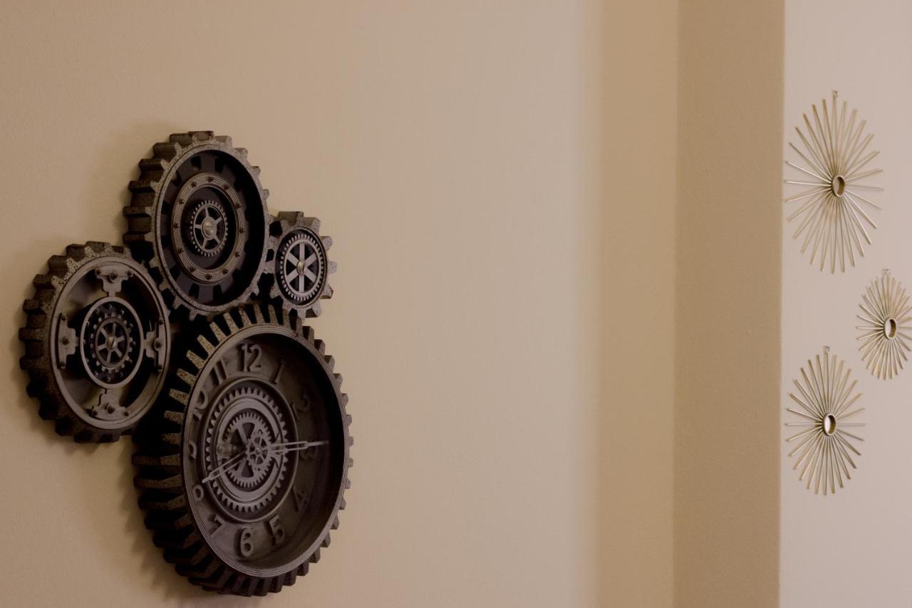 Ρetipe Penthouse Apartment With Spacious Balcony In Heraklion Center 외부 사진