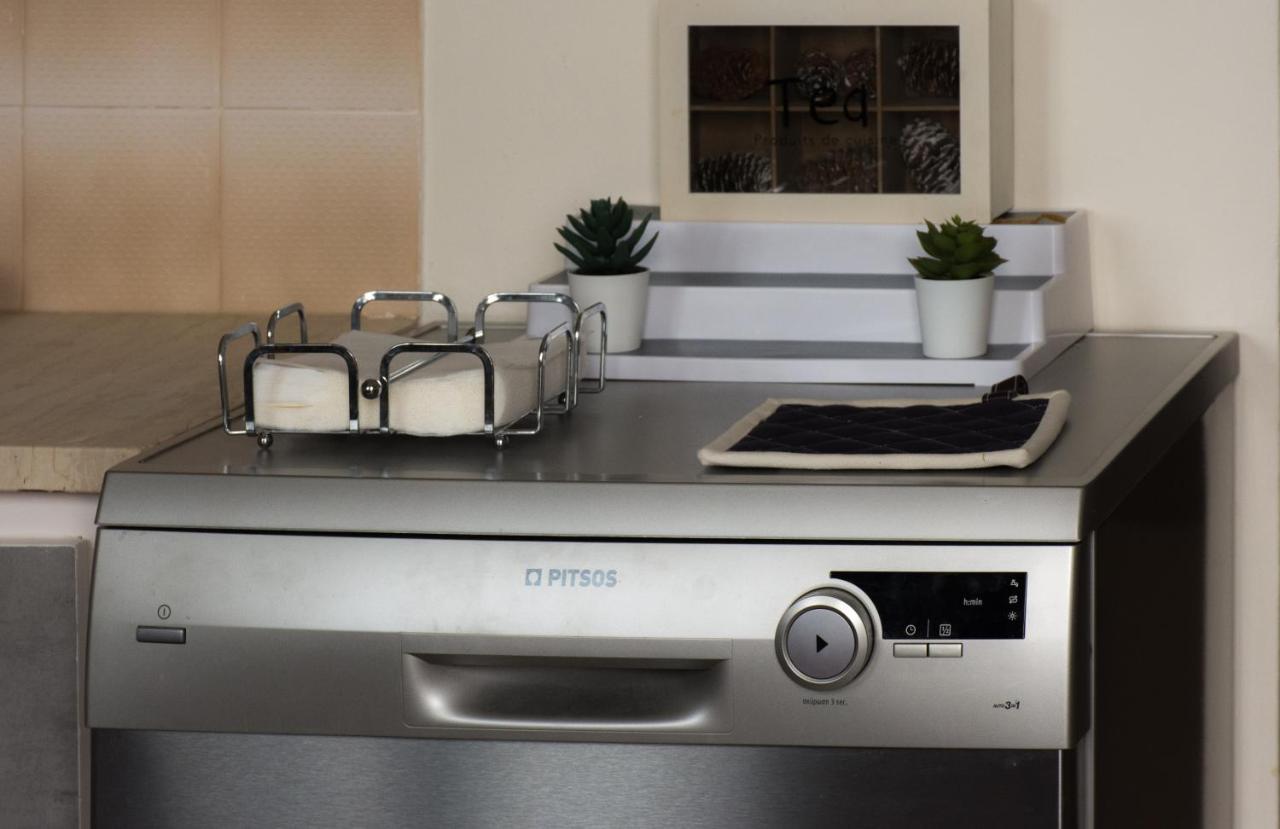 Ρetipe Penthouse Apartment With Spacious Balcony In Heraklion Center 외부 사진